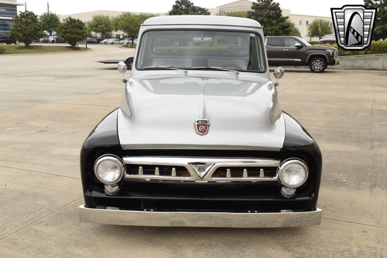 Ford-F-100-1953-pickup-6
