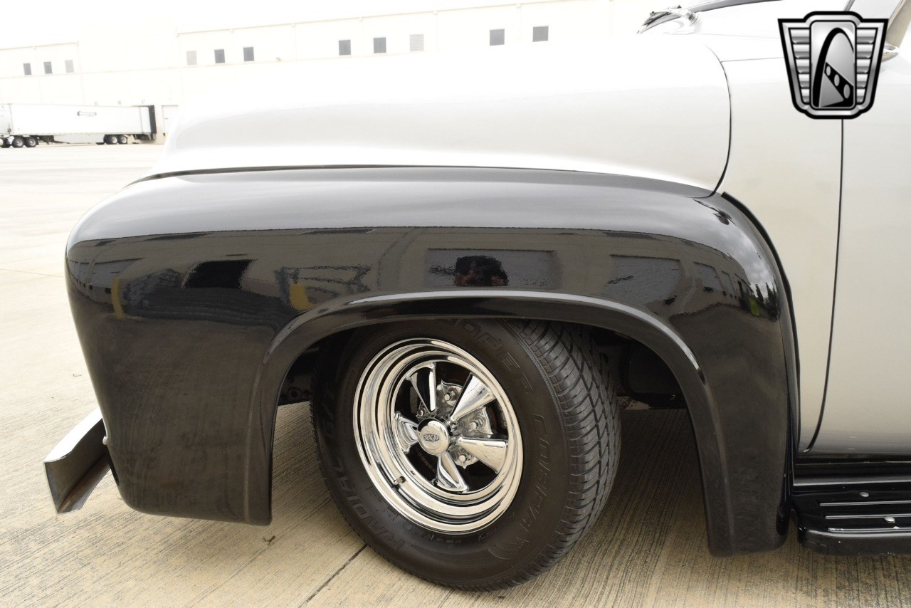 Ford-F-100-1953-pickup-7