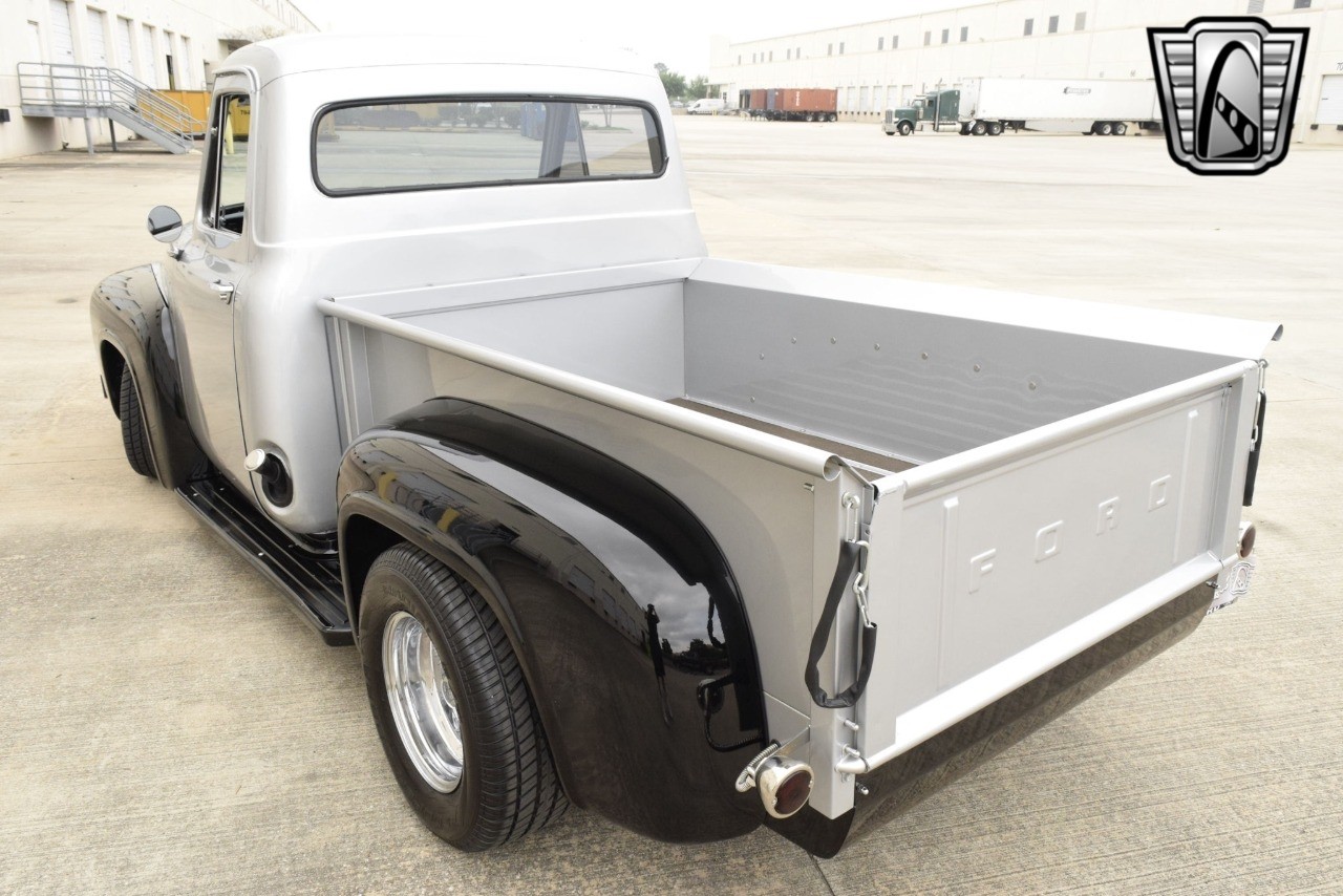 Ford-F-100-1953-pickup-9