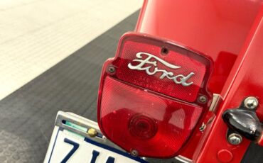 Ford-F-100-1954-Vermillion-Red-Gray-22