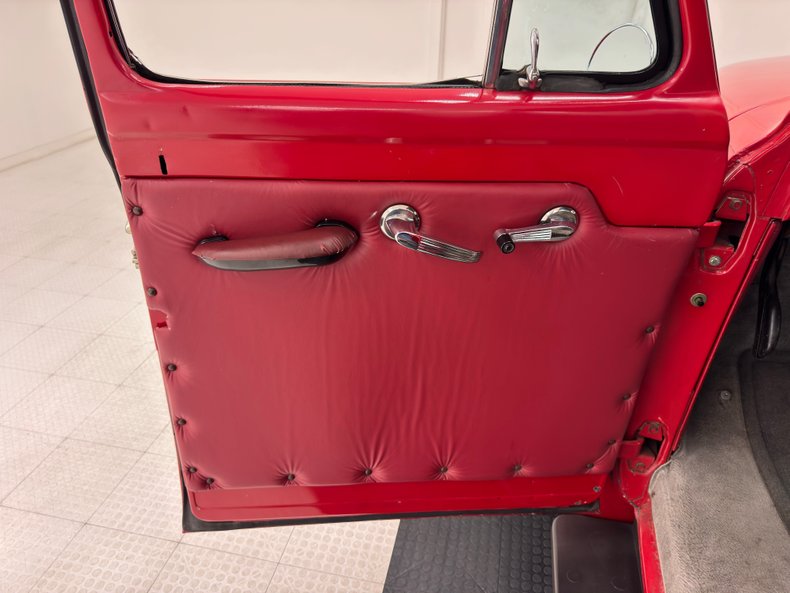 Ford-F-100-1954-Vermillion-Red-Gray-32