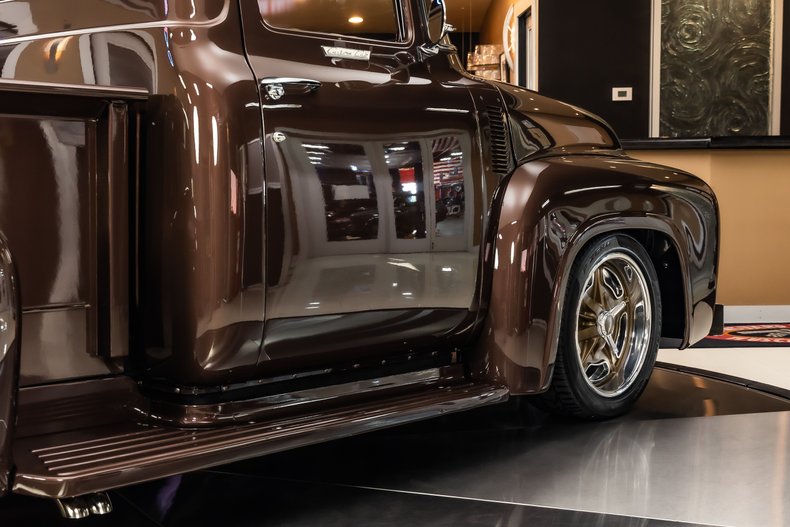 Ford-F-100-1956-Cherrywood-Bronze-Tan-and-Brown-1