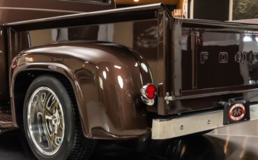 Ford-F-100-1956-Cherrywood-Bronze-Tan-and-Brown-40