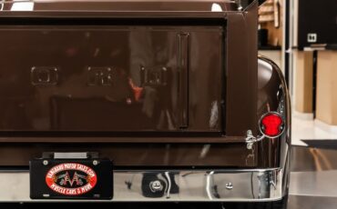 Ford-F-100-1956-Cherrywood-Bronze-Tan-and-Brown-47