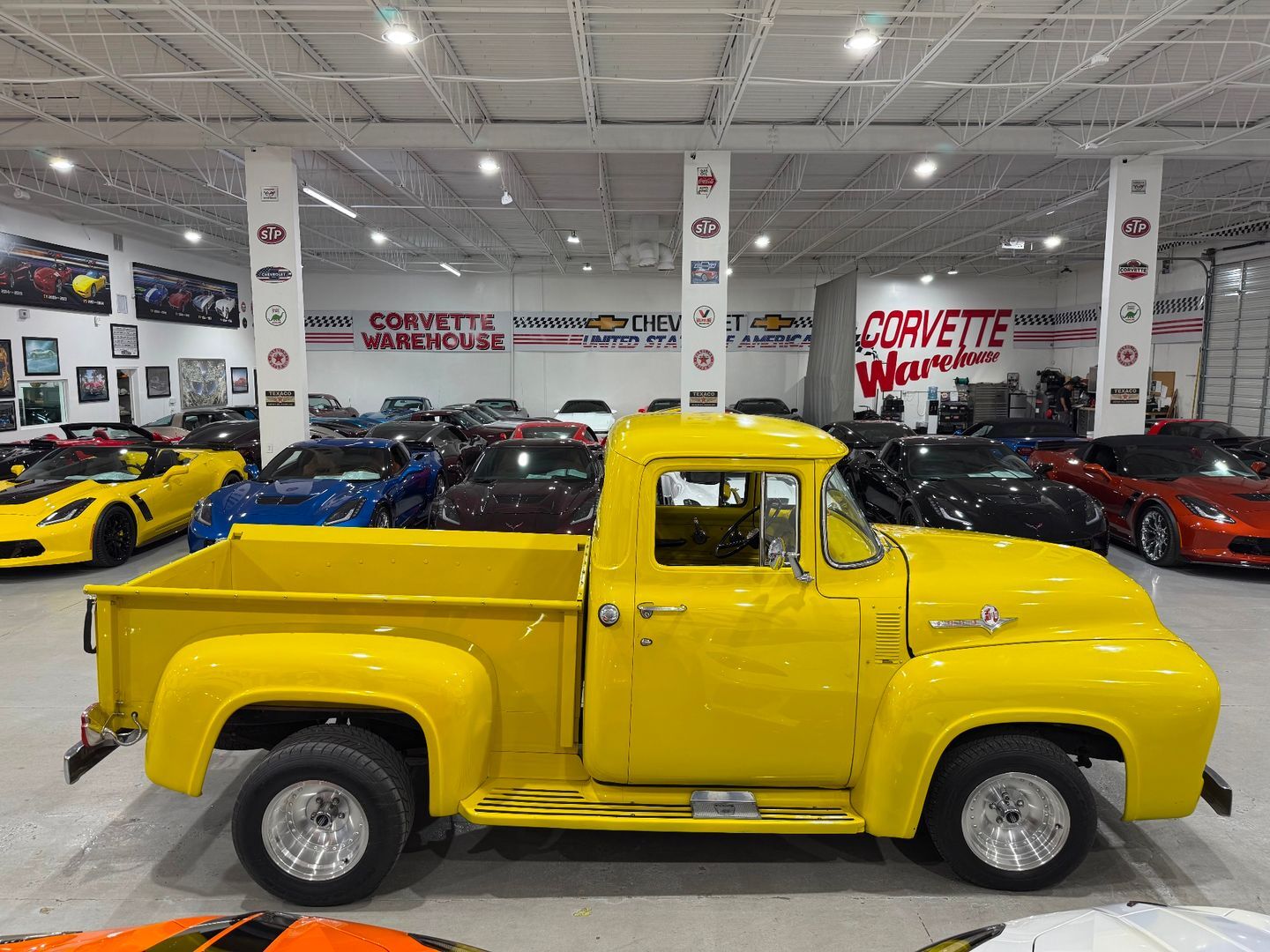 Ford-F-100-1956-Pickup-Truck-4