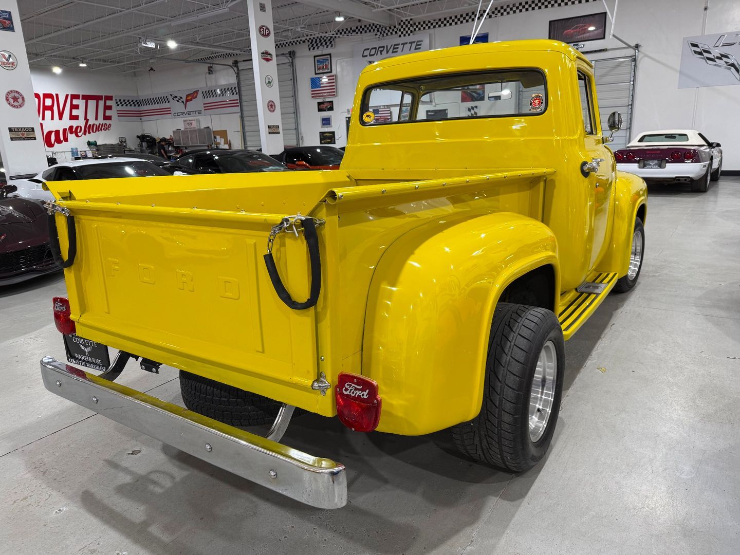 Ford-F-100-1956-Pickup-Truck-5