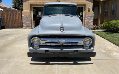 Ford F-100 1956 Standard Cab Pickup