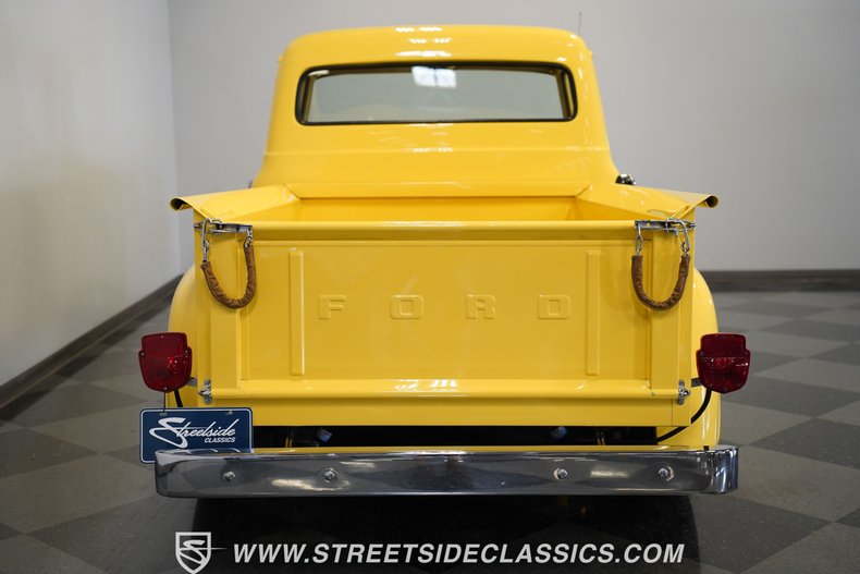 Ford-F-100-1956-Yellow-28