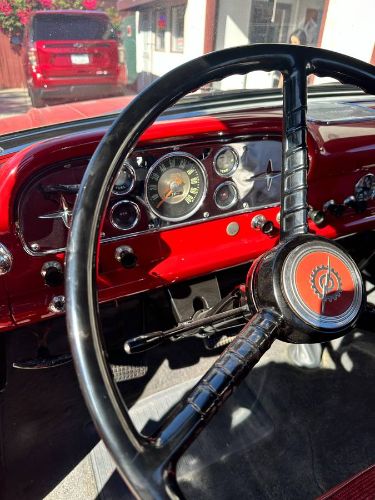 Ford-F-100-1957-Red-5