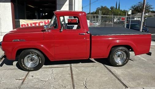 Ford-F-100-1957-Red