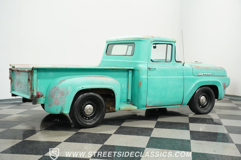 Ford-F-100-1960-Caribbean-Turquoise-Charcoal-13