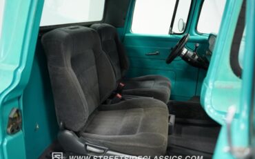 Ford-F-100-1960-Caribbean-Turquoise-Charcoal-2
