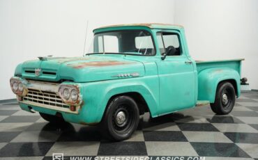 Ford-F-100-1960-Caribbean-Turquoise-Charcoal-5