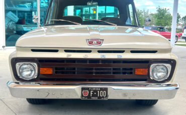 Ford-F-100-1962-Pickup-Truck-1