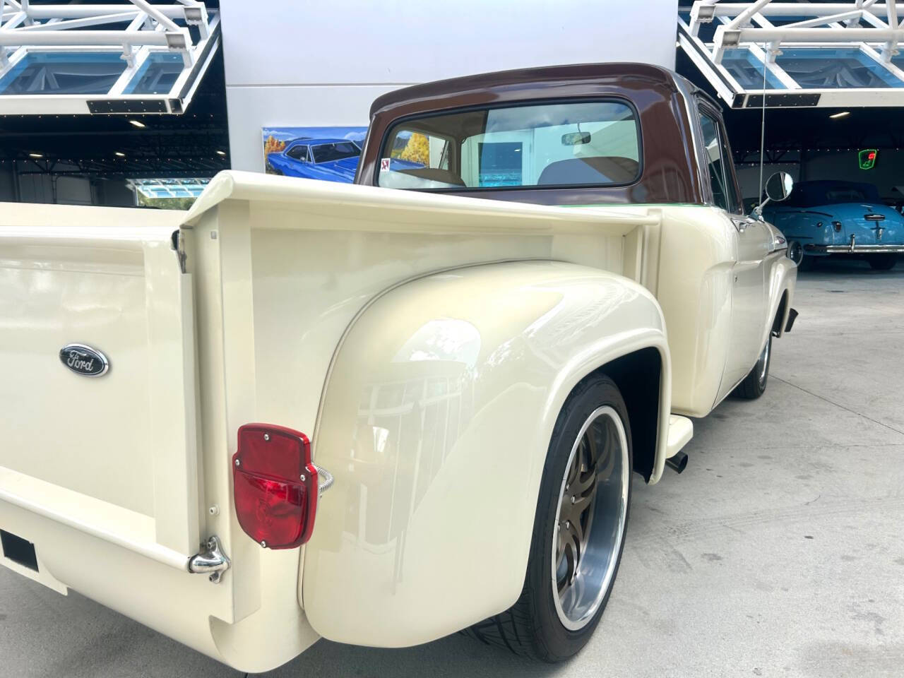 Ford-F-100-1962-Pickup-Truck-13