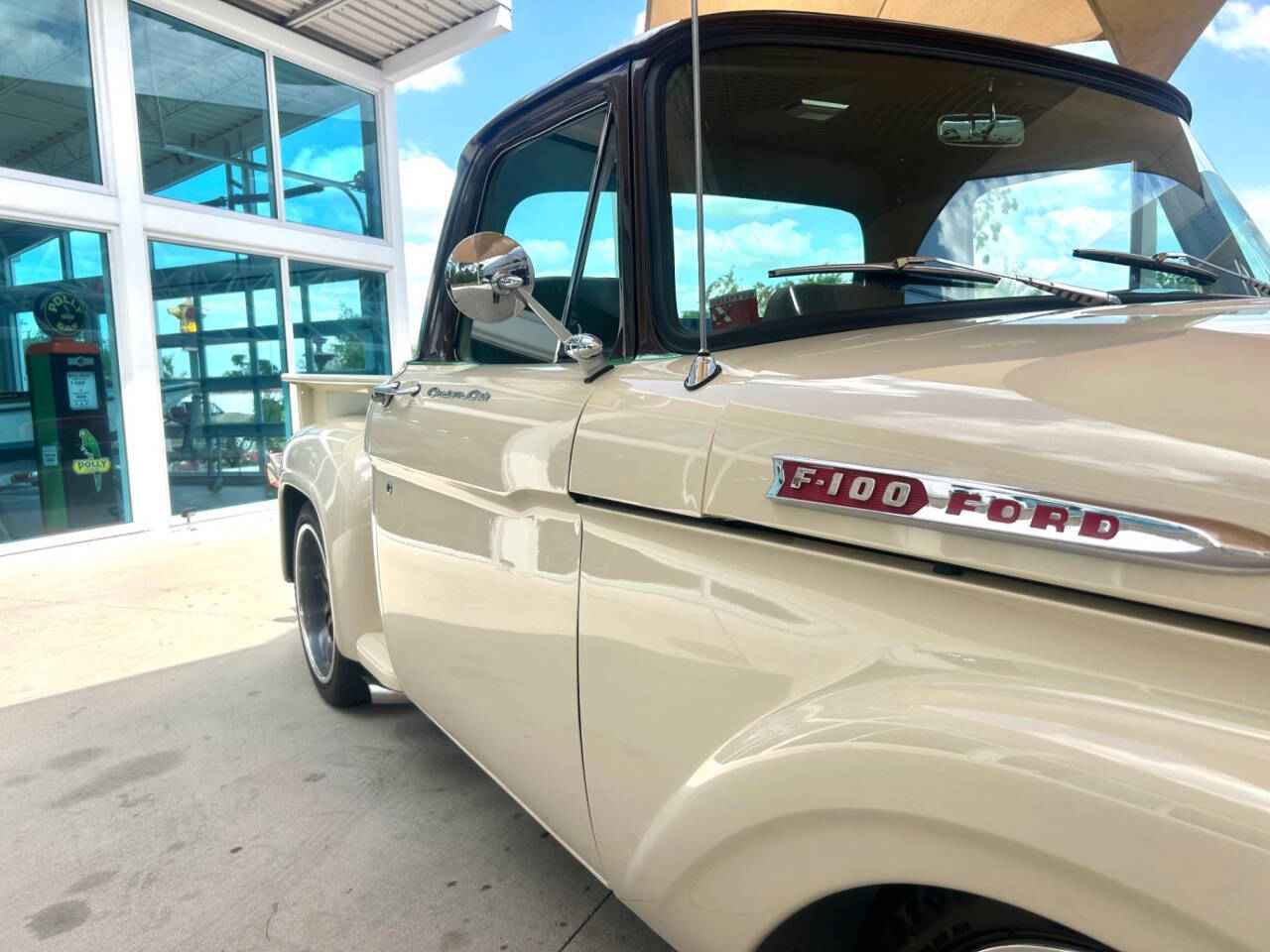 Ford-F-100-1962-Pickup-Truck-15
