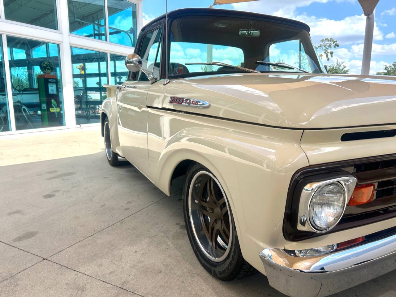 Ford-F-100-1962-Pickup-Truck-16