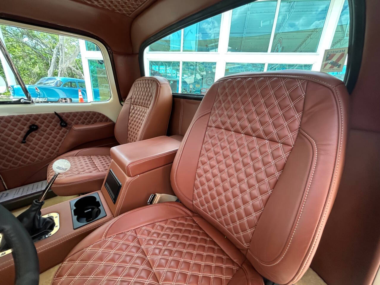 Ford-F-100-1962-Pickup-Truck-23