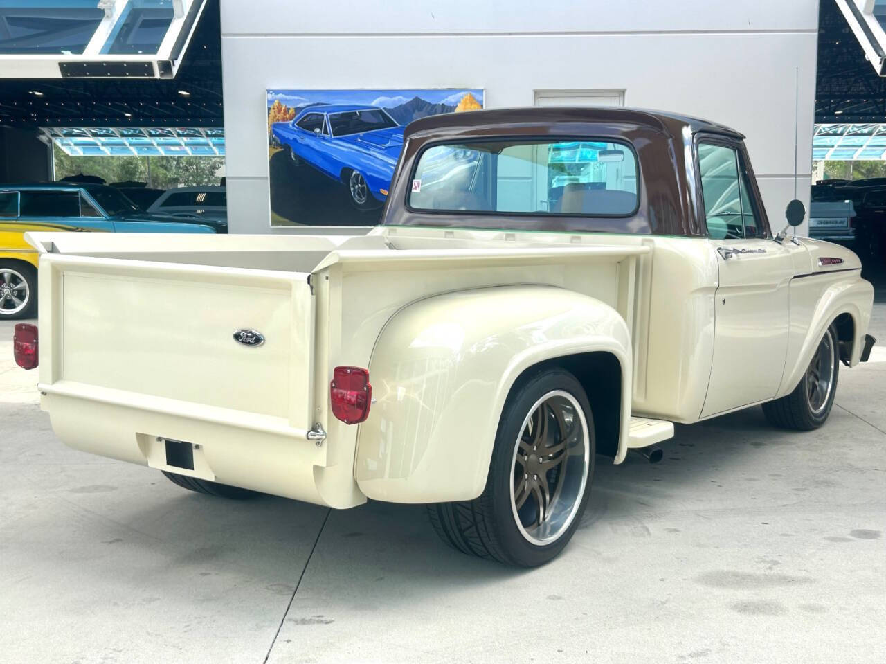 Ford-F-100-1962-Pickup-Truck-4