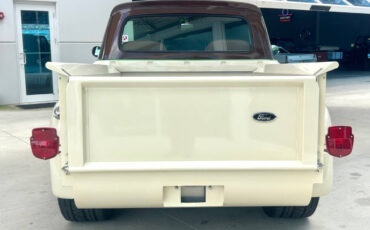 Ford-F-100-1962-Pickup-Truck-5