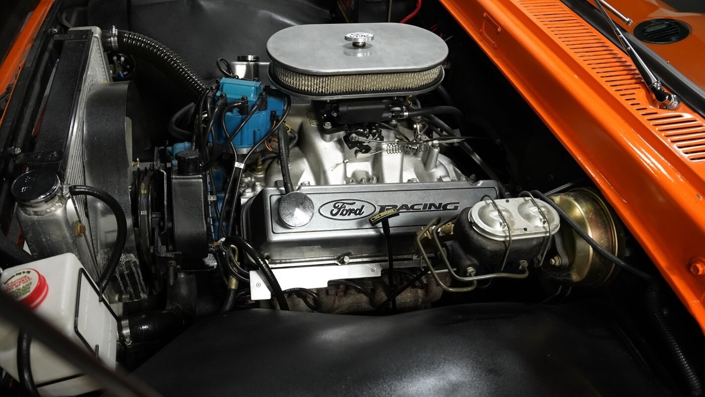 Ford-F-100-1963-Pickup-Truck-25