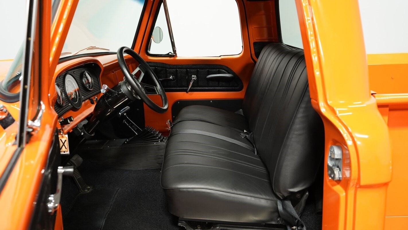 Ford-F-100-1963-Pickup-Truck-28