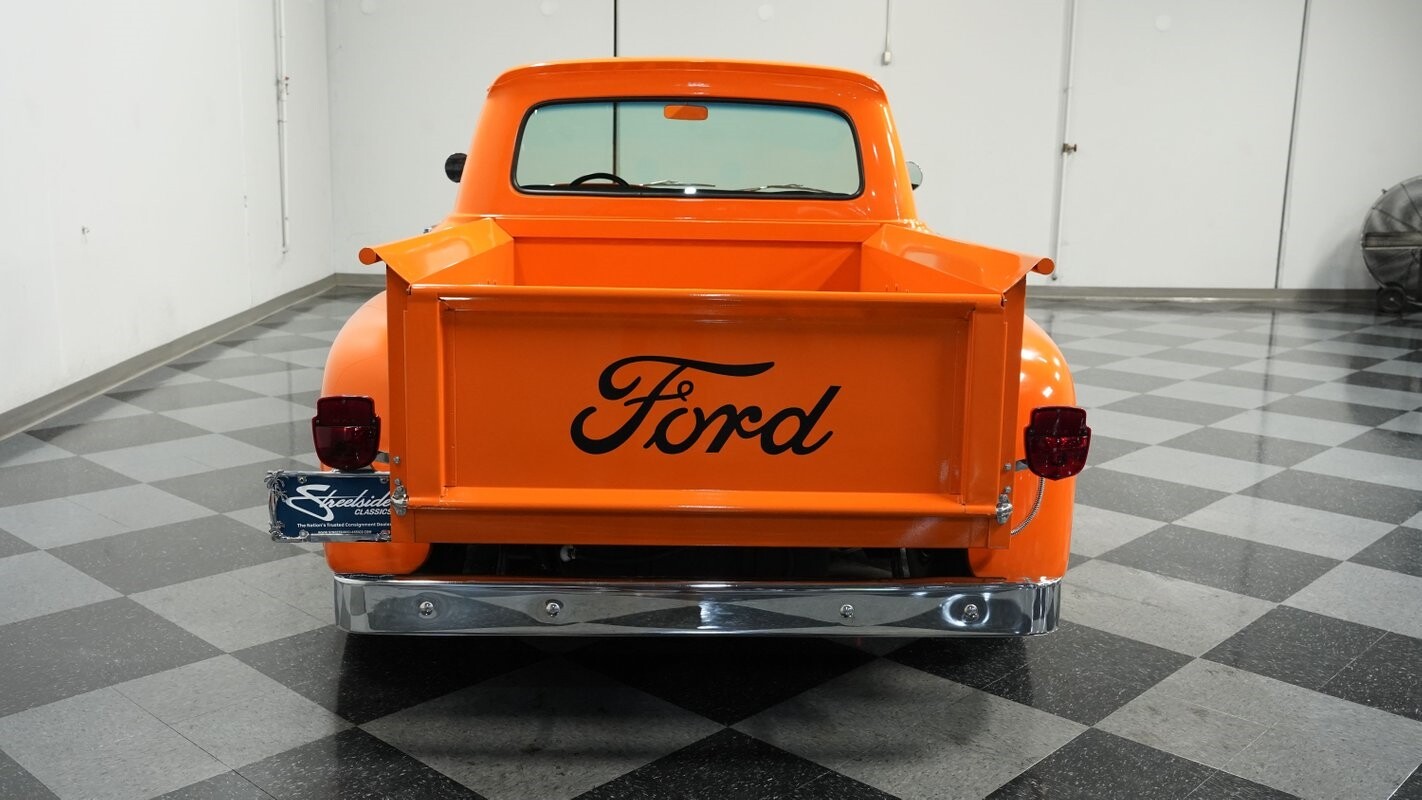 Ford-F-100-1963-Pickup-Truck-8