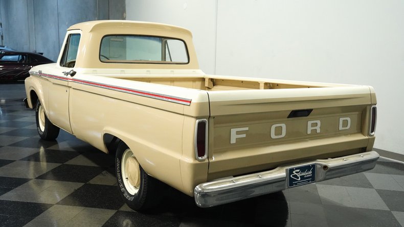 Ford-F-100-1964-Cream-Tan-19