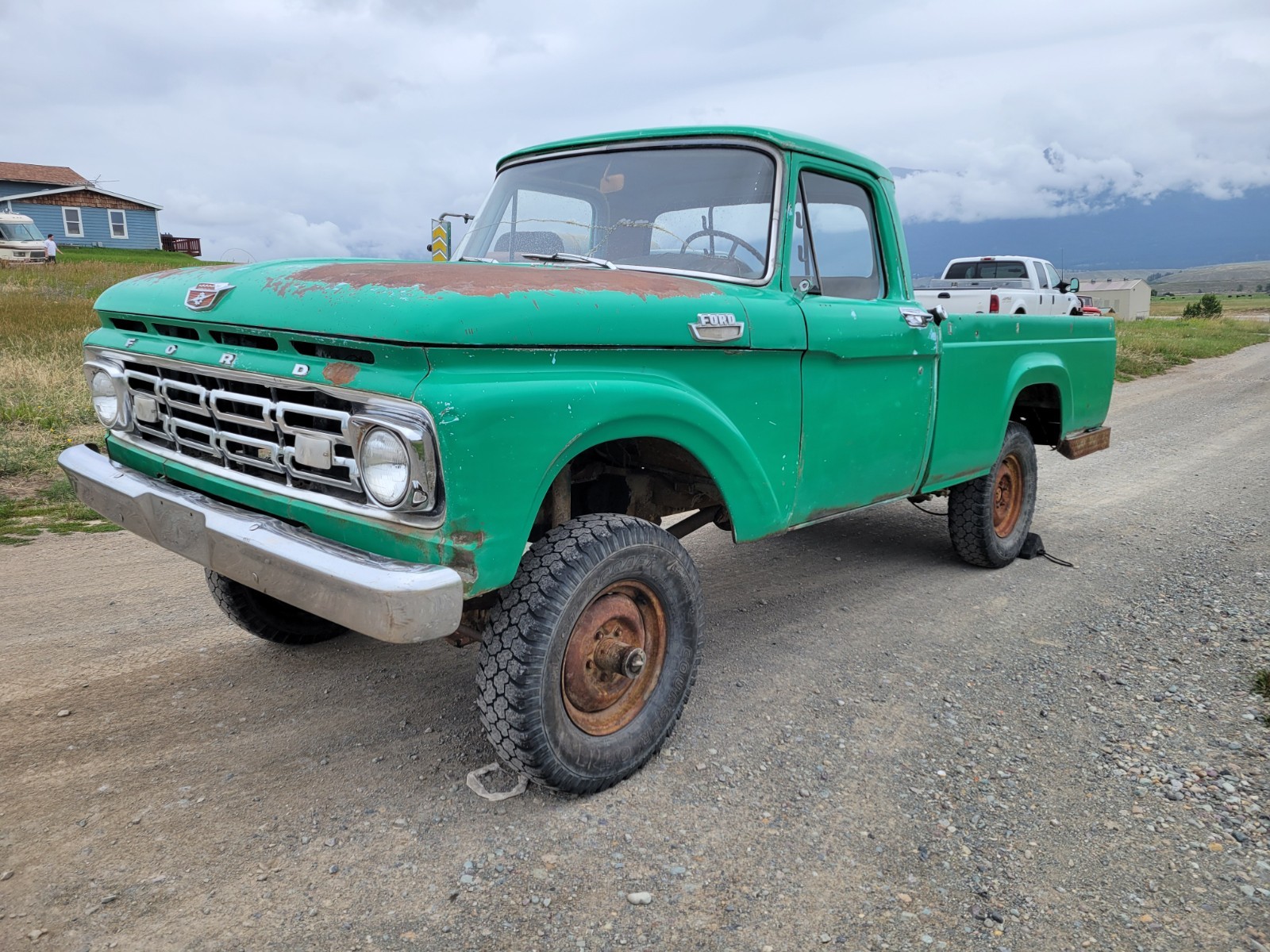 Ford-F-100-1964-Pickup-Truck-1