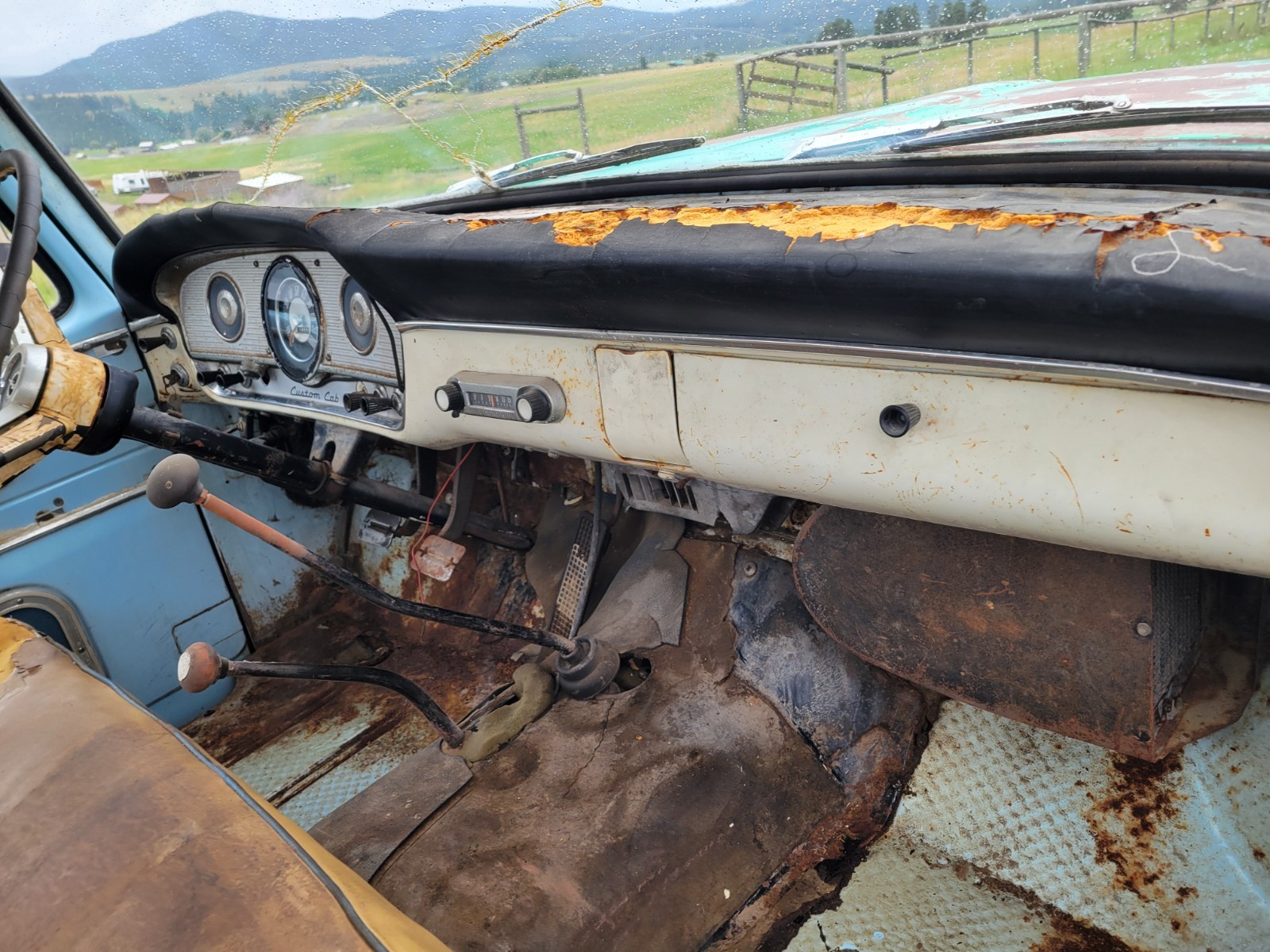 Ford-F-100-1964-Pickup-Truck-12