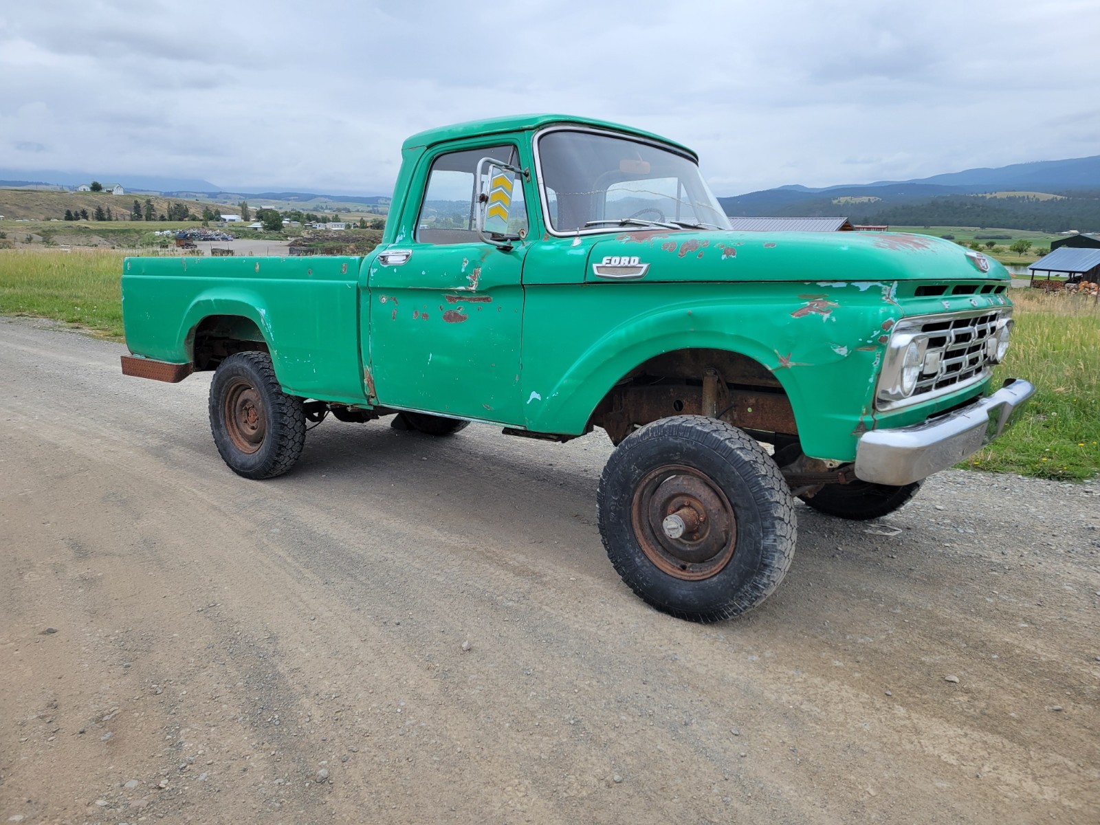 Ford-F-100-1964-Pickup-Truck-5