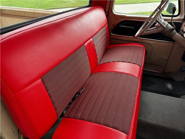 Ford-F-100-1966-16