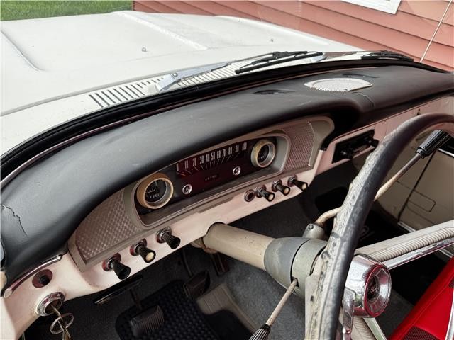Ford-F-100-1966-19