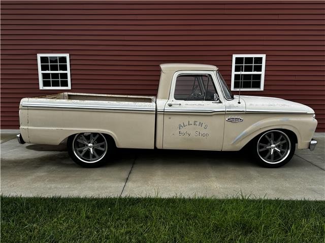 Ford-F-100-1966-2
