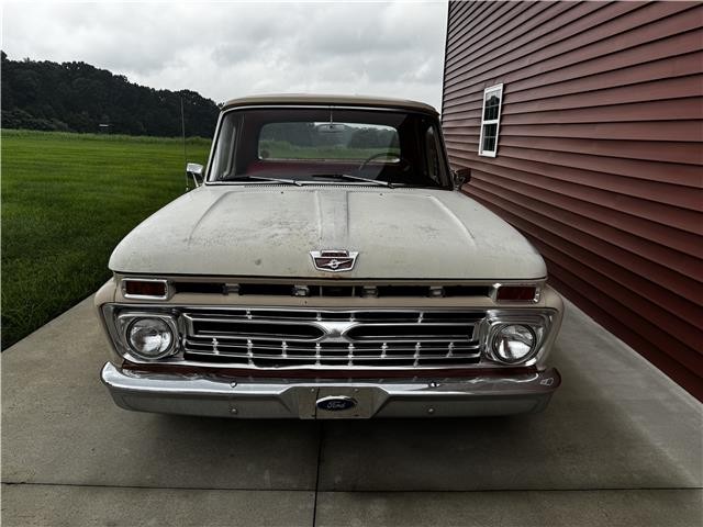 Ford-F-100-1966-6