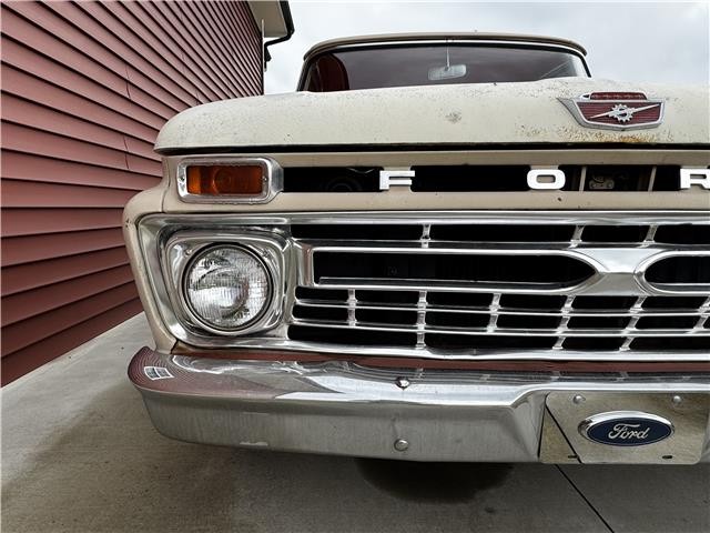 Ford-F-100-1966-7
