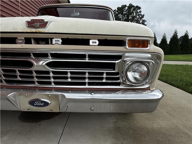 Ford-F-100-1966-8