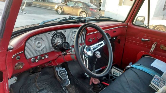 Ford-F-100-1966-Red-3