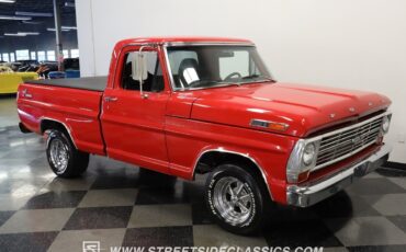 Ford-F-100-1967-Pickup-Truck-13