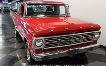 Ford-F-100-1967-Pickup-Truck-14