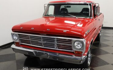 Ford-F-100-1967-Pickup-Truck-16
