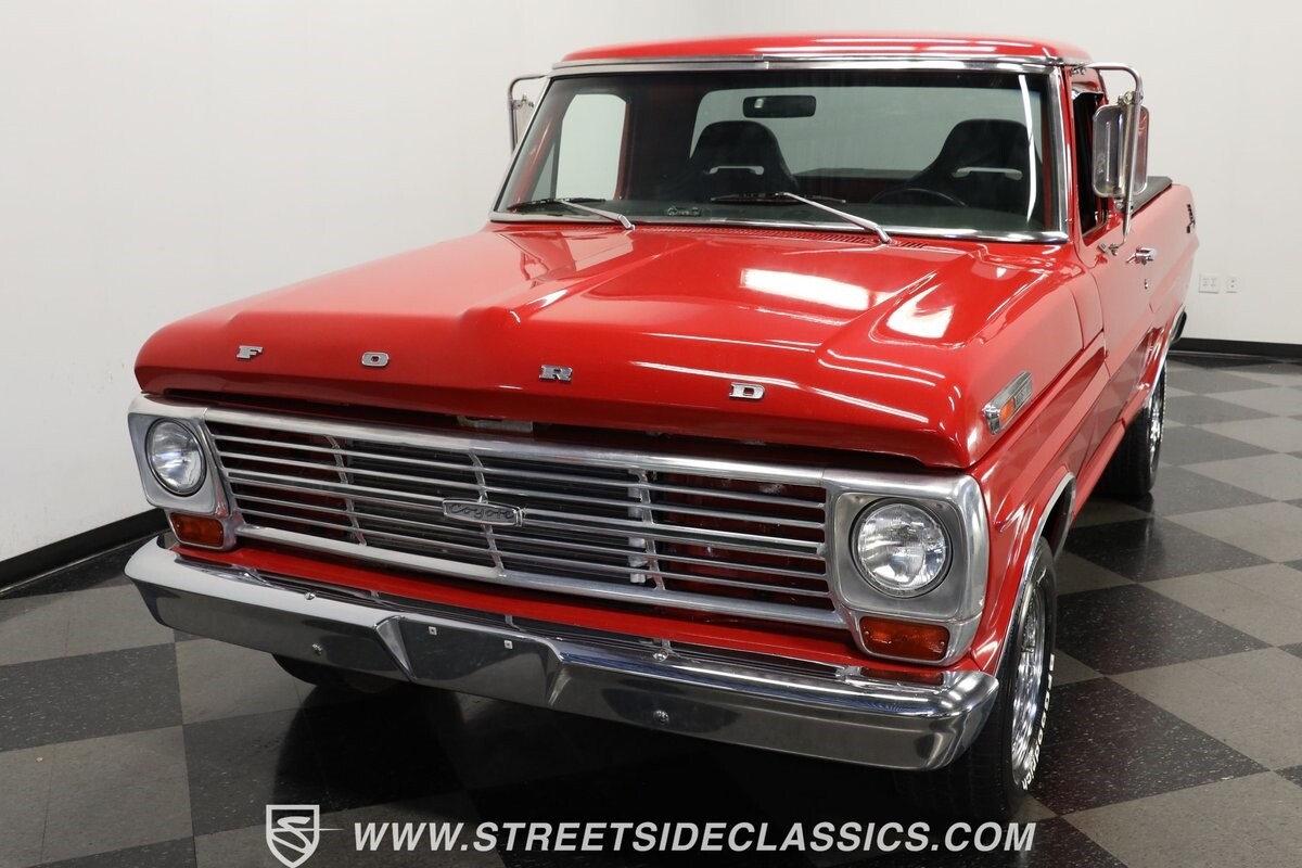 Ford-F-100-1967-Pickup-Truck-16