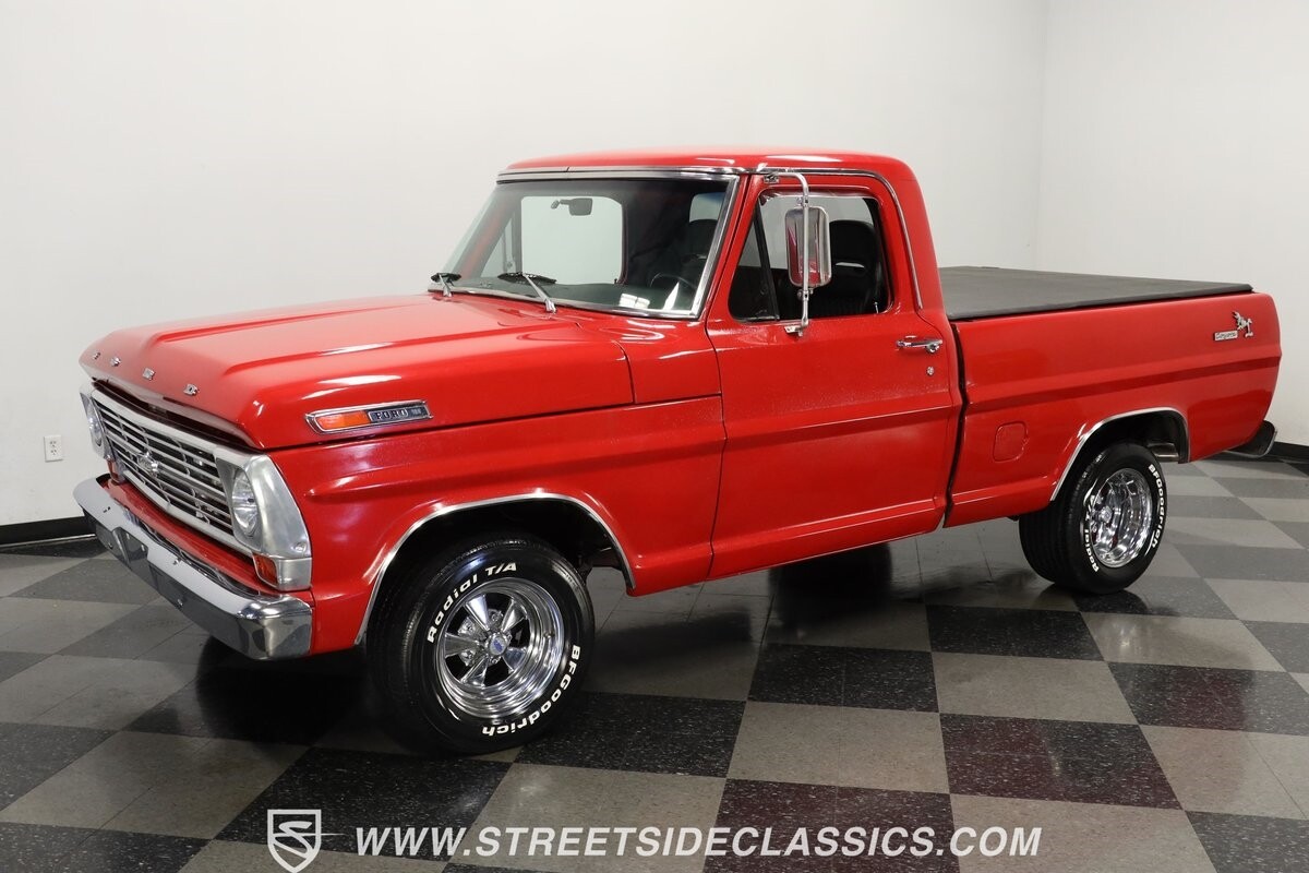 Ford-F-100-1967-Pickup-Truck-5