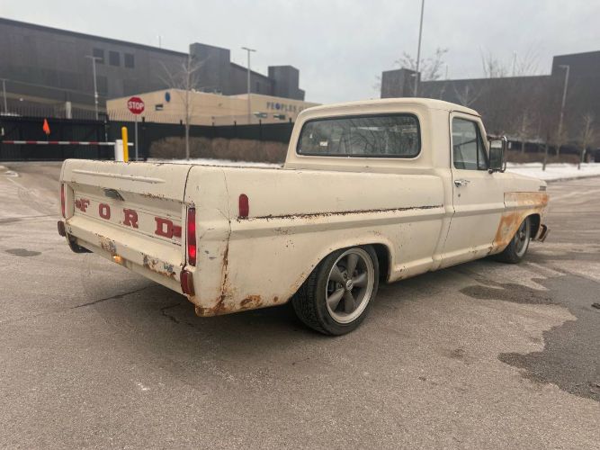 Ford-F-100-1967-White-10