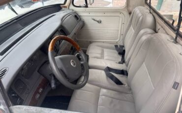Ford-F-100-1967-White-2