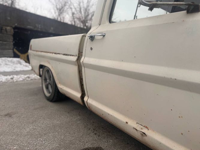 Ford-F-100-1967-White-5