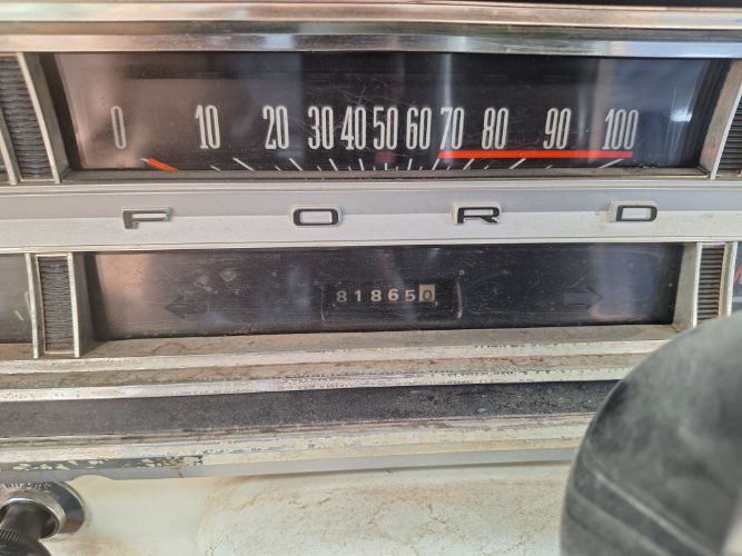 Ford-F-100-1968-3
