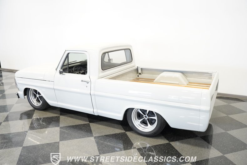 Ford-F-100-1968-Avalanche-Grey-Black-18