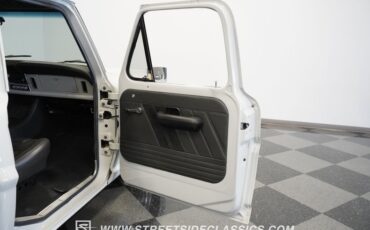 Ford-F-100-1968-Avalanche-Grey-Black-45