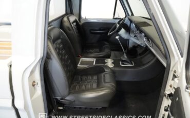 Ford-F-100-1968-Avalanche-Grey-Black-47
